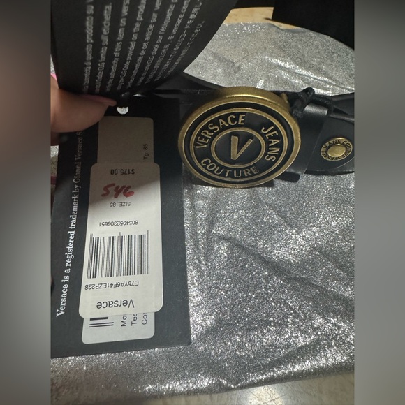 NWT Versace Brushed Brass Plaque Buckle Genuine Leather Made in Italy Belt main image 9